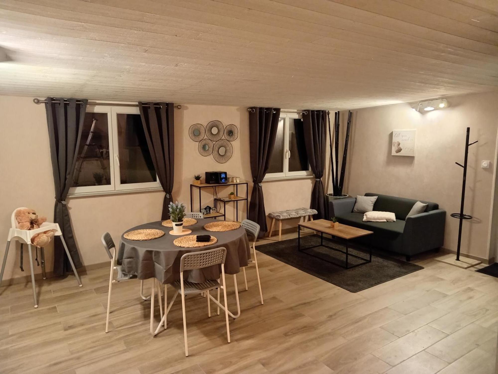 Cozycocoon Appartement Parcey Exterior foto